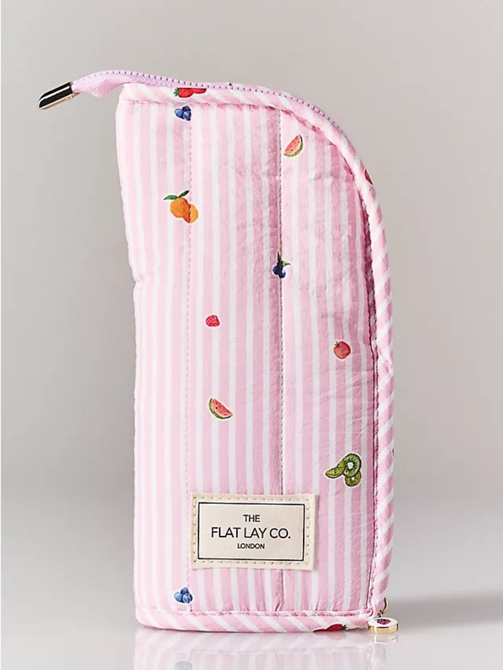 The Flat Lay Co. NEW Padded Standing Makeup Brush Case